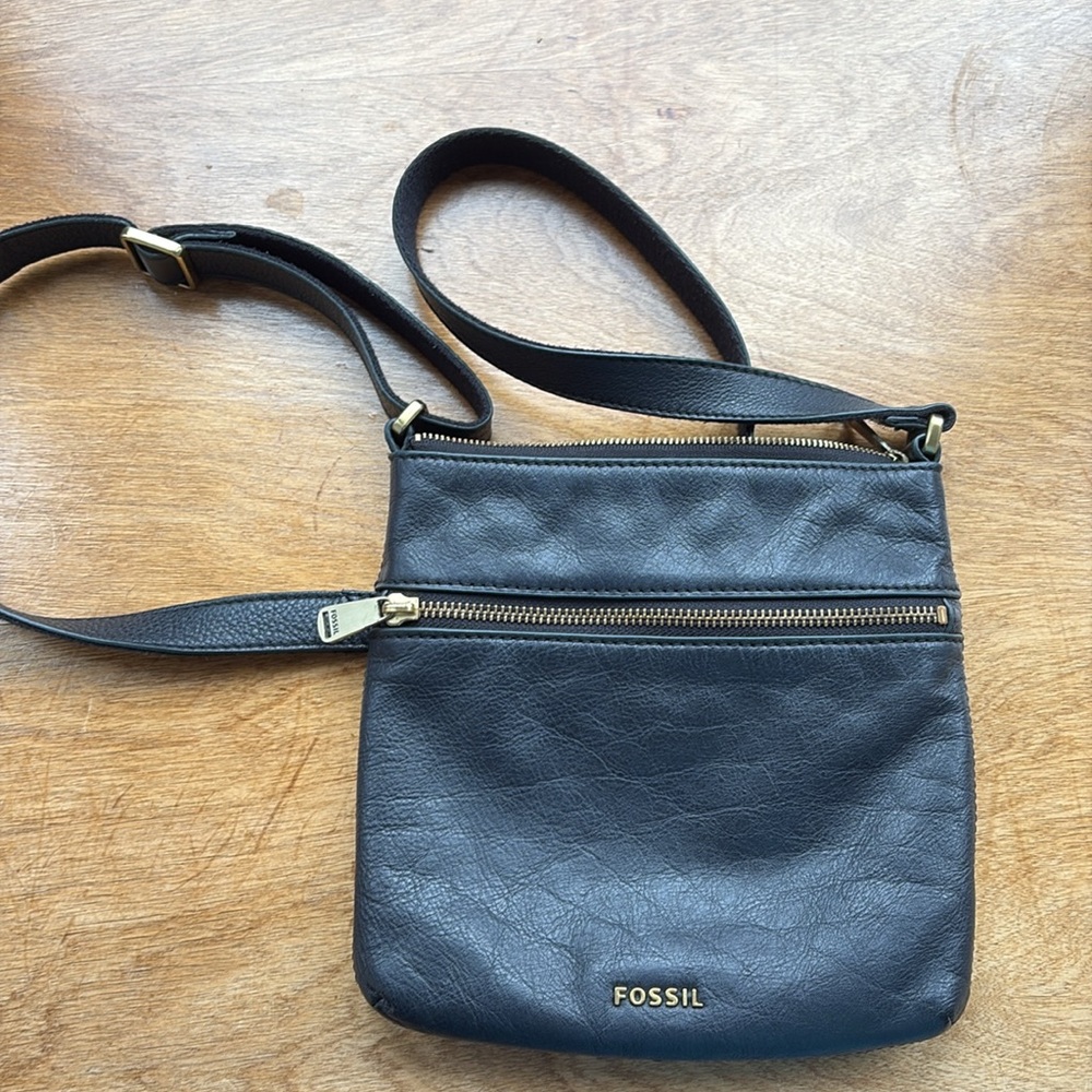 Fossil Black Leather Crossbody Bag